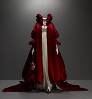 Alexander McQueen, The girl who lived in the tree autumn winter, 2008-9. Metropolitan NY
